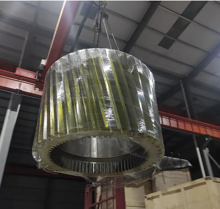 Equipo cilíndrico de trabajo pesado Equipo enorme para transferencia de potencia superior en acabado plateado