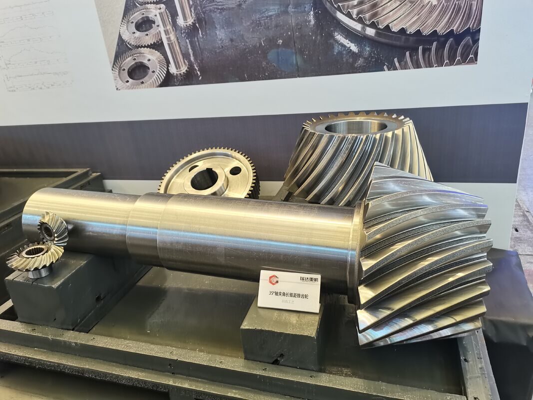 Equipo de engranaje de bisel de alta dureza personalizado con perfil de dientes rectos para diversas aplicaciones industriales